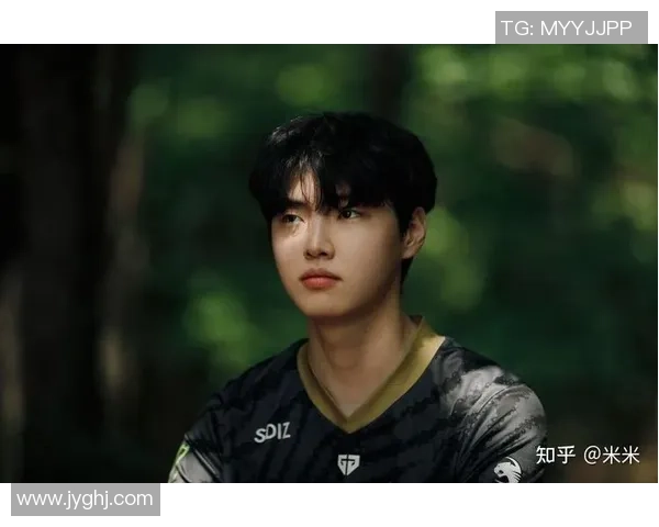 Faker坦言当前最具挑战性的中单选手是Chovy展现职业精神与坚持不懈 Faker坦言当前最具挑战性的中单选手是Chovy展现职业精神与坚持不懈