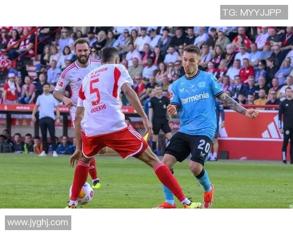 圣保利与柏林联合德甲第11轮精彩对决视频回放全程回顾与分析